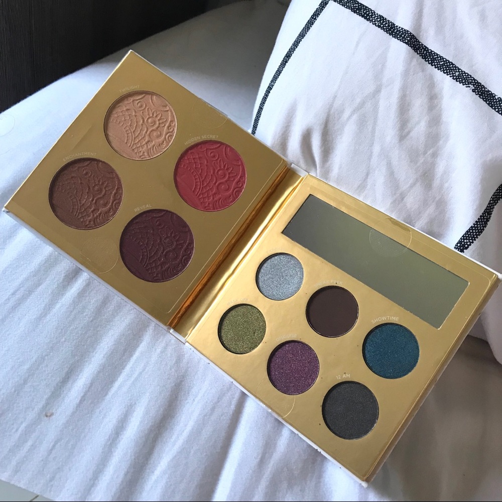 Face and eye palette.
